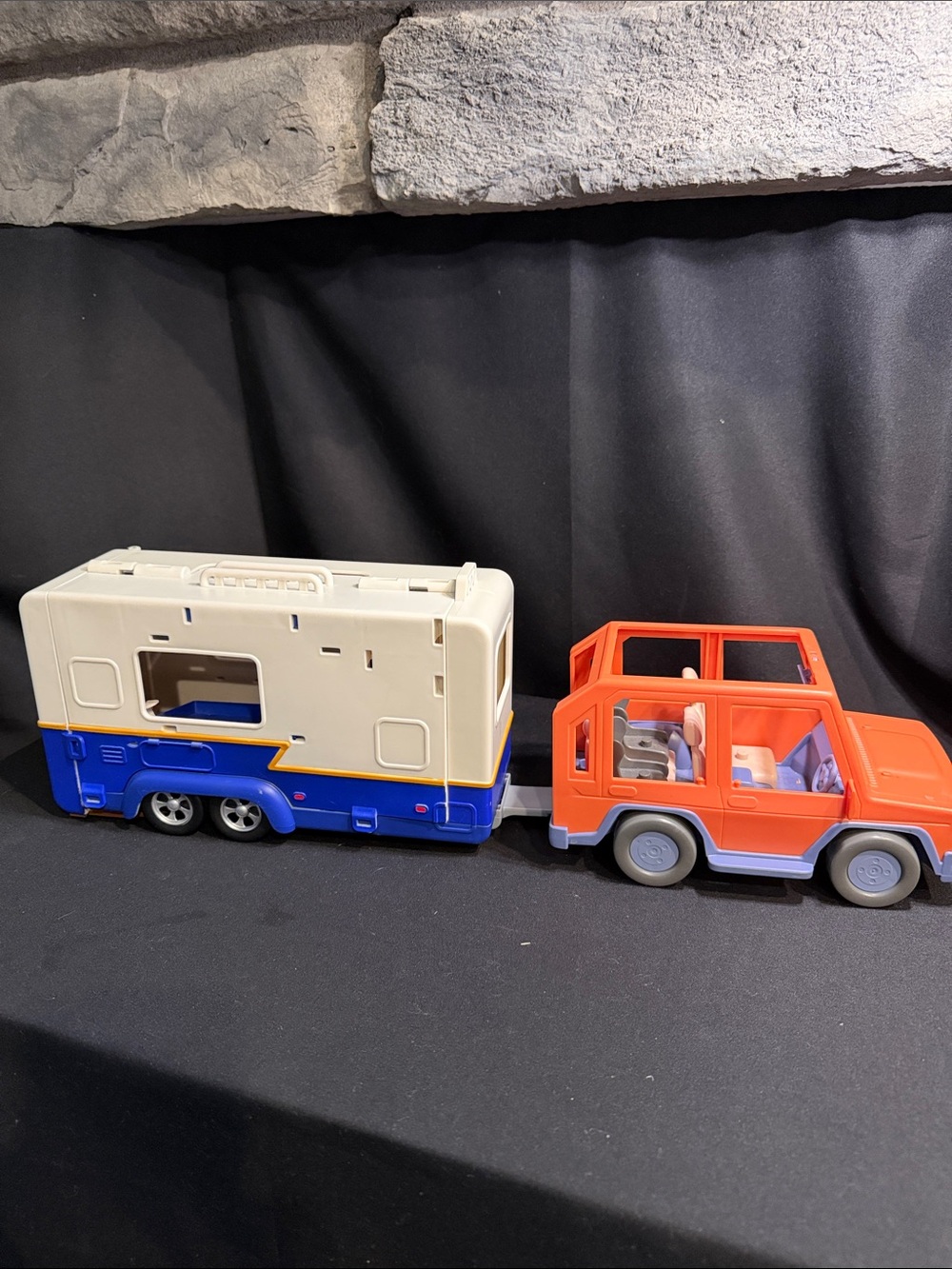 Bluey Ultimate Caravan Adventures
